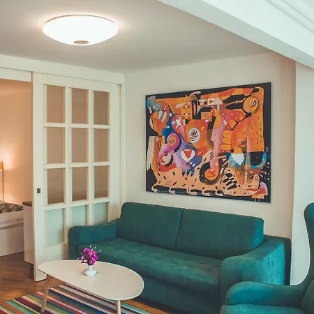 Natali Apartment